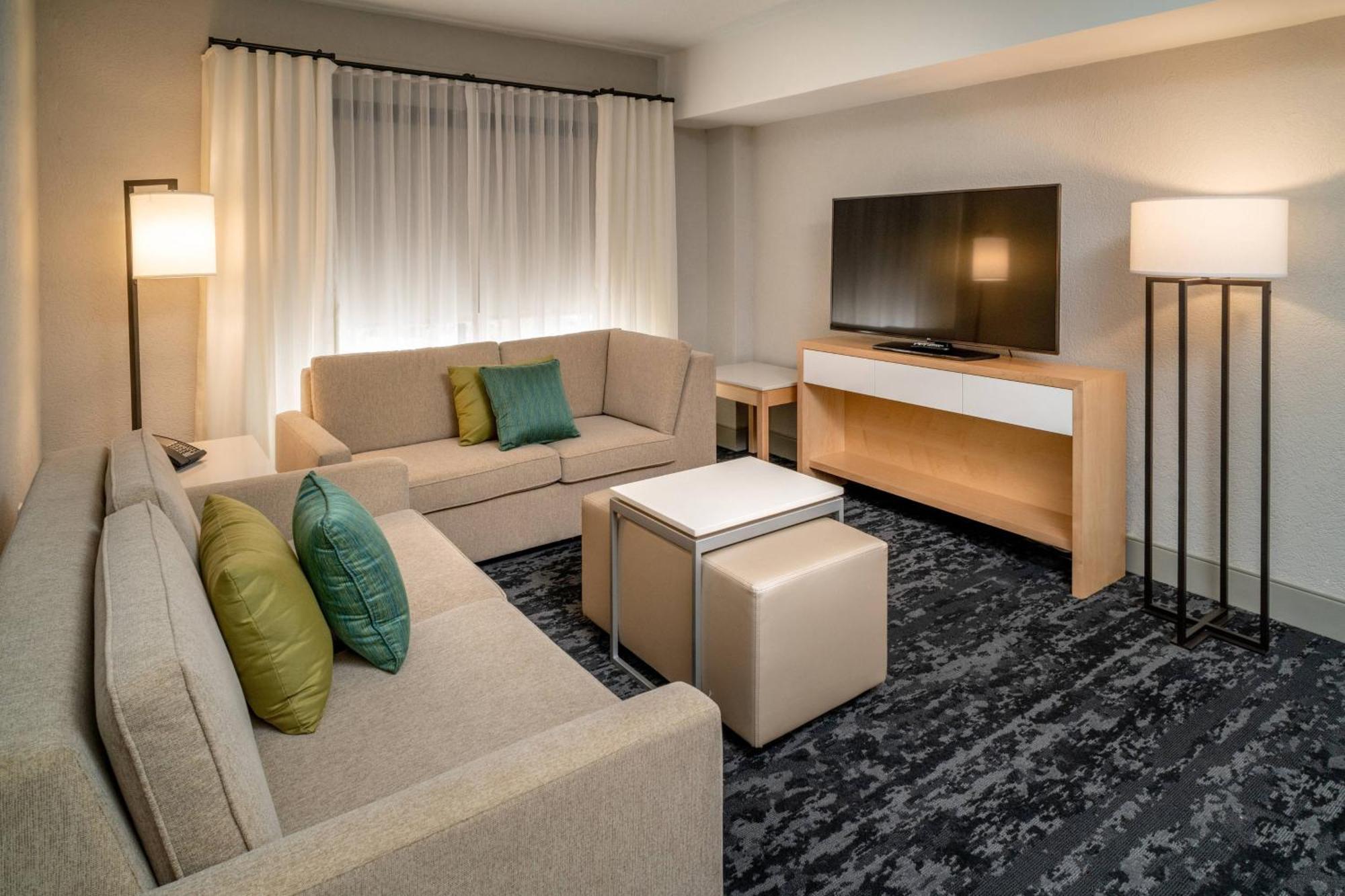 Delta Hotels By Marriott Huntington Downtown Kültér fotó