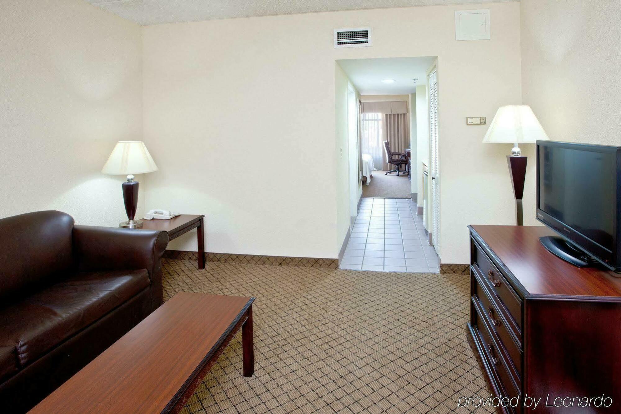 Delta Hotels By Marriott Huntington Downtown Szoba fotó
